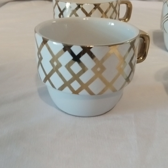 World Market Geometric Gold and White Mug Set - Picture 4 of 9